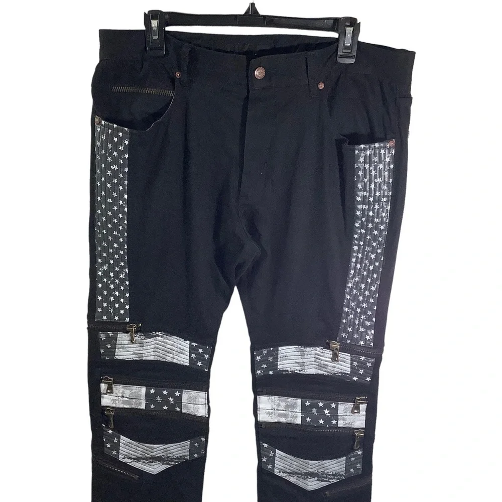 Rockstar Patched Jeans - Picture 2 of 10